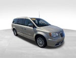2015 Chrysler Town & Country Touring-L