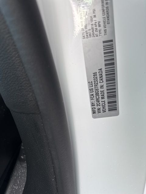 2026 Chrysler Pacifica Select