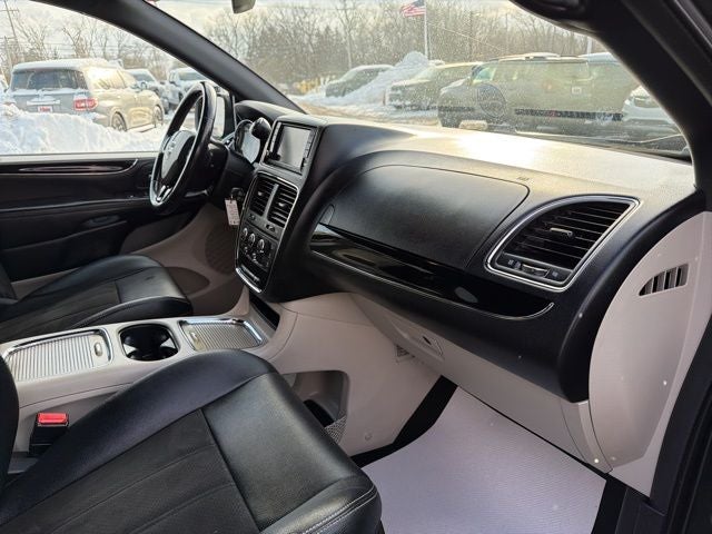 2020 Dodge Grand Caravan SXT