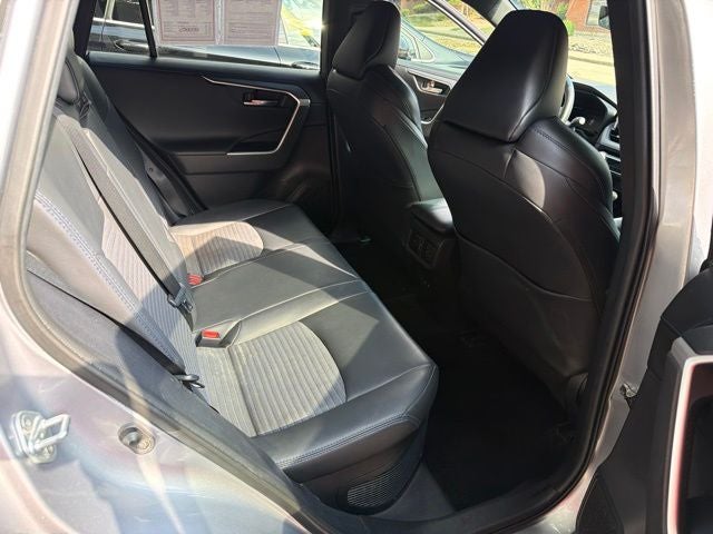 2020 Toyota RAV4 Hybrid XSE