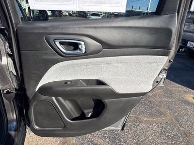 2023 Jeep Compass Latitude Lux