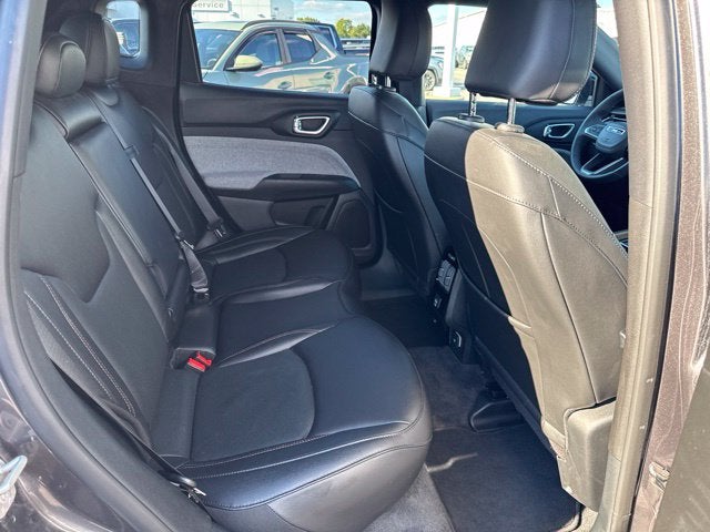 2023 Jeep Compass Latitude Lux