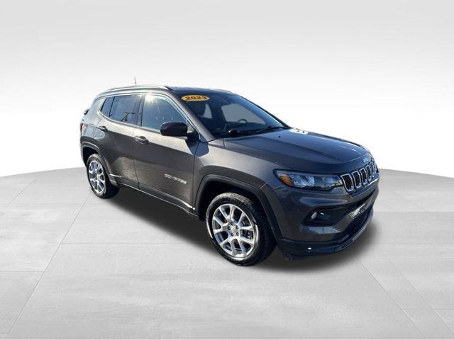 2023 Jeep Compass Latitude Lux