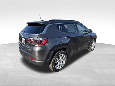 2023 Jeep Compass Latitude Lux