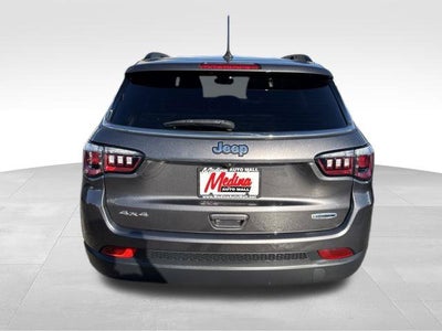 2023 Jeep Compass Latitude Lux