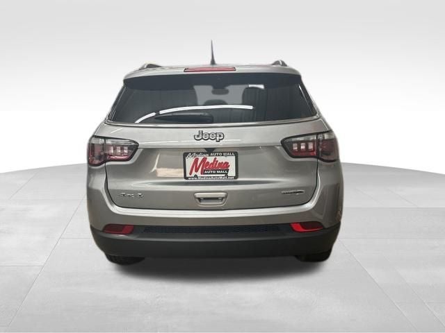 2023 Jeep Compass Latitude Lux