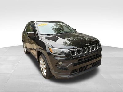 2023 Jeep Compass Latitude Lux