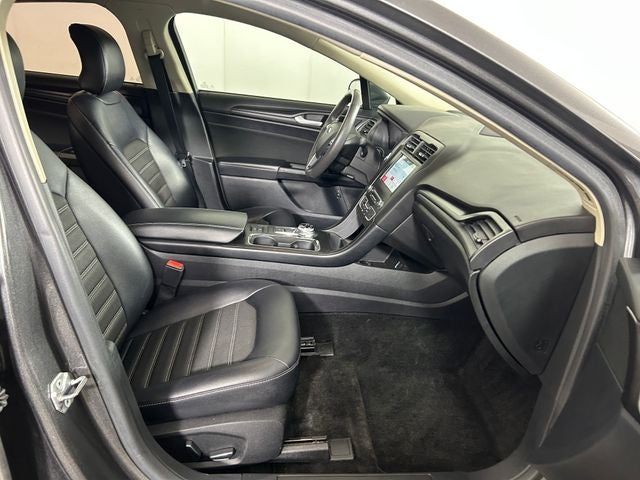 2018 Ford Fusion Hybrid SE