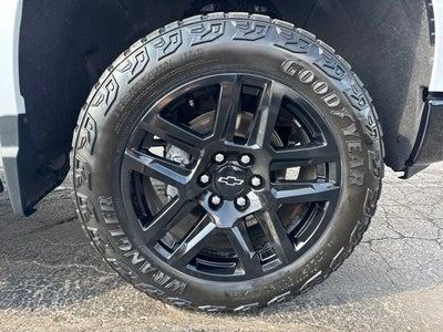 2023 Chevrolet Silverado 1500 Custom Trail Boss