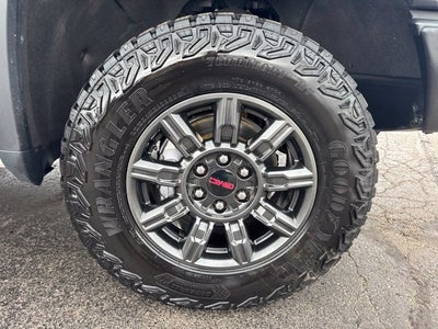 2024 GMC Sierra 1500 AT4X