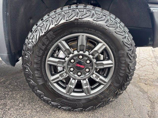 2024 GMC Sierra 1500 AT4X