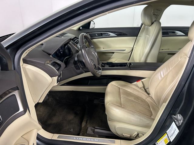 2015 Lincoln MKZ Base