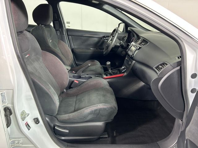2017 Nissan Sentra NISMO