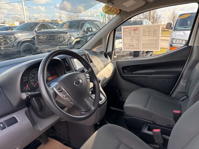 2021 Nissan NV200 S