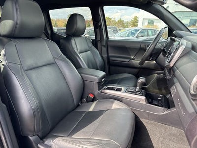 2021 Toyota Tacoma Limited V6