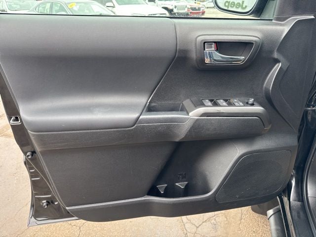 2023 Toyota Tacoma V6