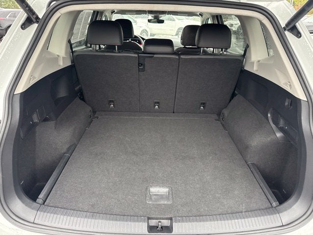 2024 Volkswagen Tiguan 2.0T Wolfsburg Edition