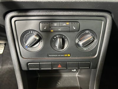 2012 Volkswagen Beetle 2.0 TSi
