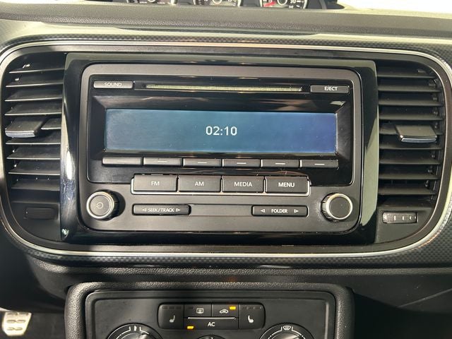 2012 Volkswagen Beetle 2.0 TSi