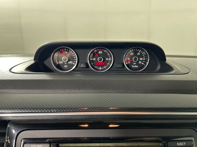 2012 Volkswagen Beetle 2.0 TSi