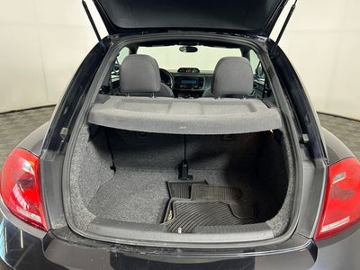 2012 Volkswagen Beetle 2.0 TSi