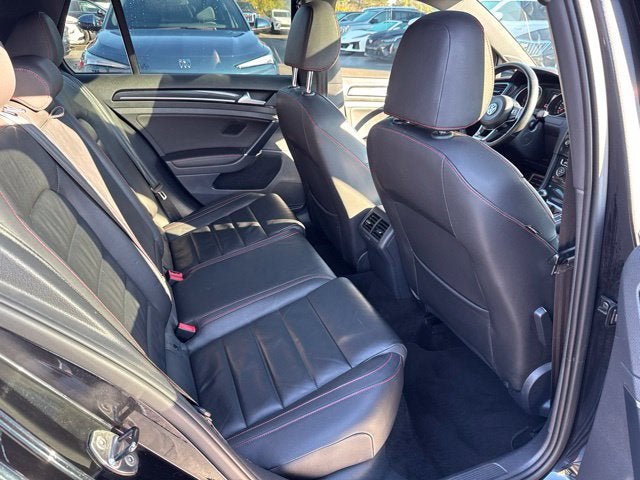 2015 Volkswagen Golf GTI Autobahn