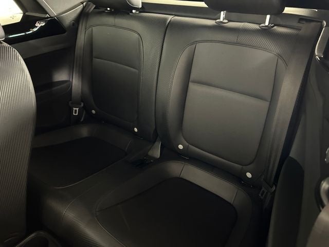 2013 Volkswagen Beetle Convertible 2.0 TSi