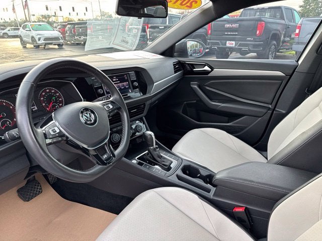 2019 Volkswagen Jetta R-Line