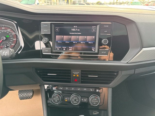 2019 Volkswagen Jetta R-Line