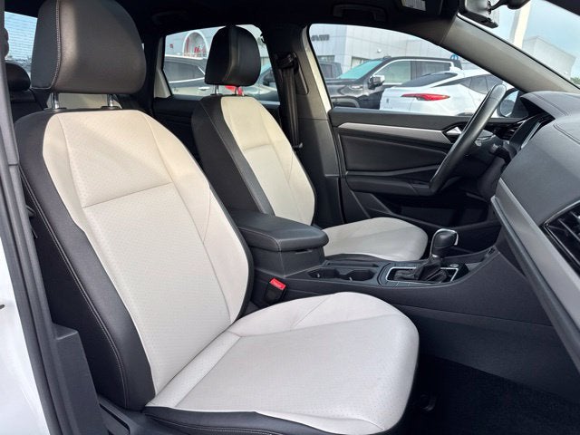 2019 Volkswagen Jetta R-Line