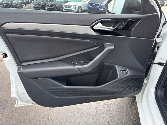 2019 Volkswagen Jetta R-Line