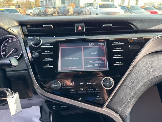 2019 Toyota Camry SE