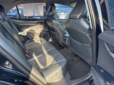 2019 Toyota Camry SE
