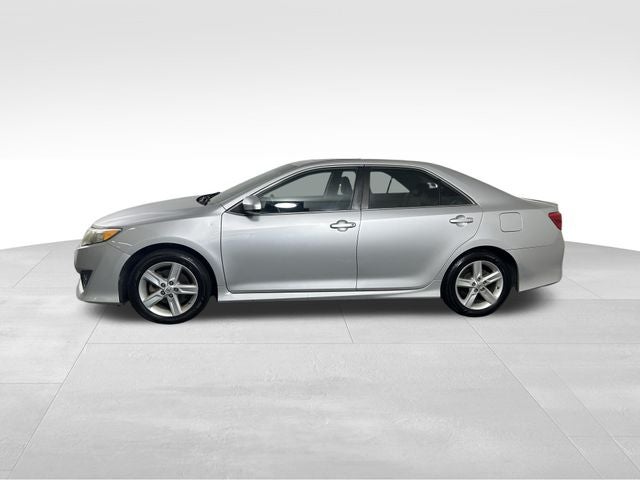 Used 2014 Toyota Camry SE with VIN 4T1BF1FK7EU440203 for sale in Medina, OH