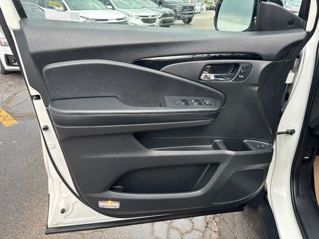 2019 Honda Passport Elite