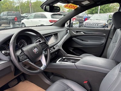 2024 Buick Enclave Essence