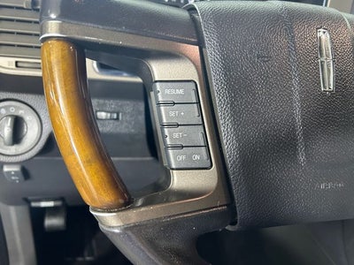 2014 Lincoln Navigator Base