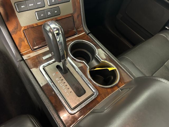 2014 Lincoln Navigator Base