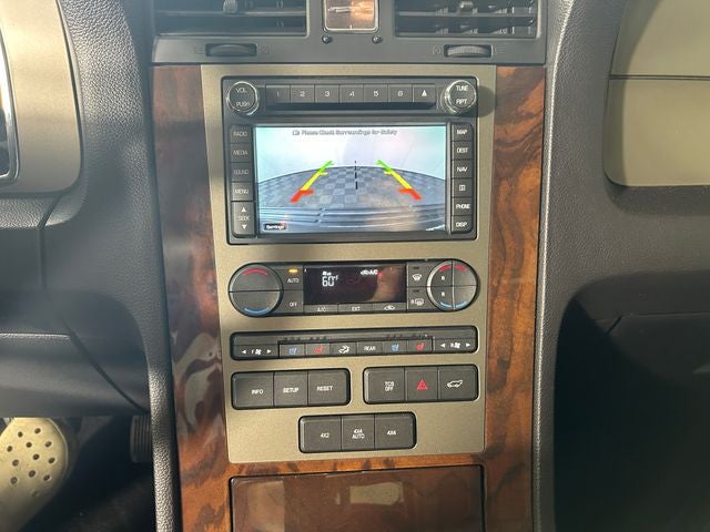 2014 Lincoln Navigator Base