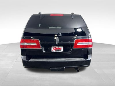 2014 Lincoln Navigator Base