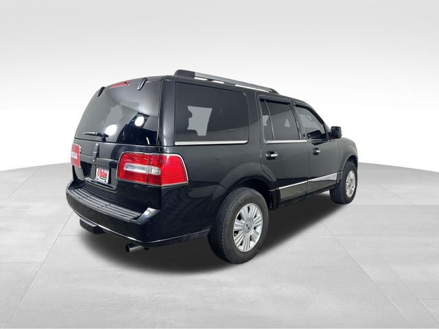 2014 Lincoln Navigator Base