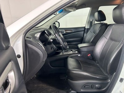 2013 Nissan Pathfinder Platinum