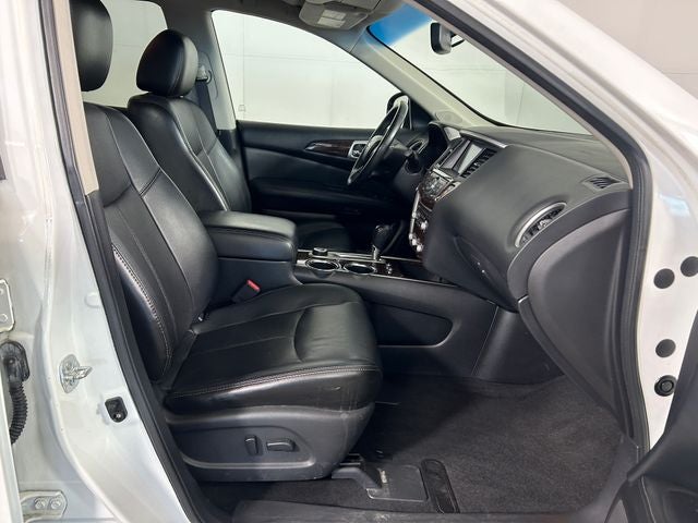 2013 Nissan Pathfinder Platinum