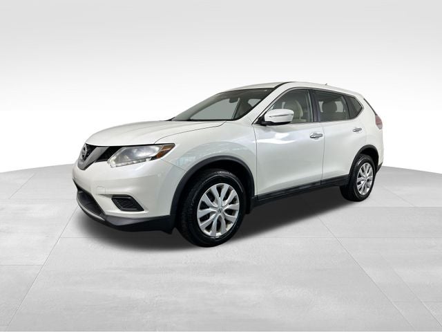Used 2015 Nissan Rogue S with VIN 5N1AT2MV7FC785990 for sale in Medina, OH