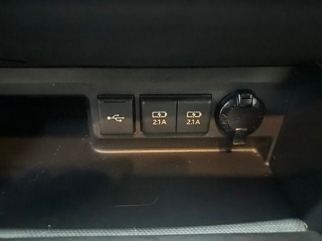 2021 Toyota Highlander L