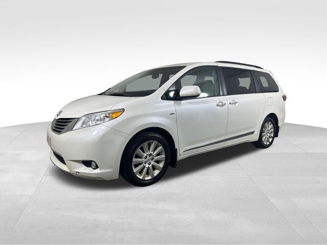2016 Toyota Sienna XLE 7 Passenger