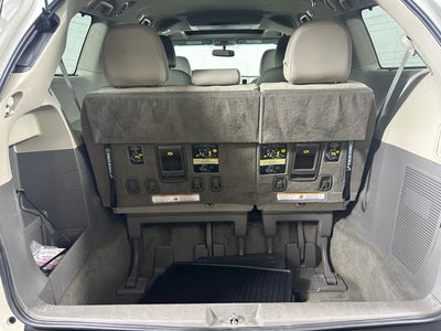 2016 Toyota Sienna XLE 7 Passenger