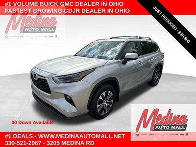2023 Toyota Highlander XLE