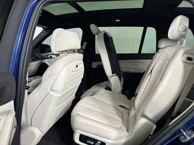2022 BMW X7 xDrive40i