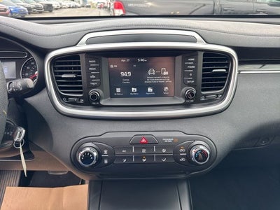 2020 Kia Sorento LX